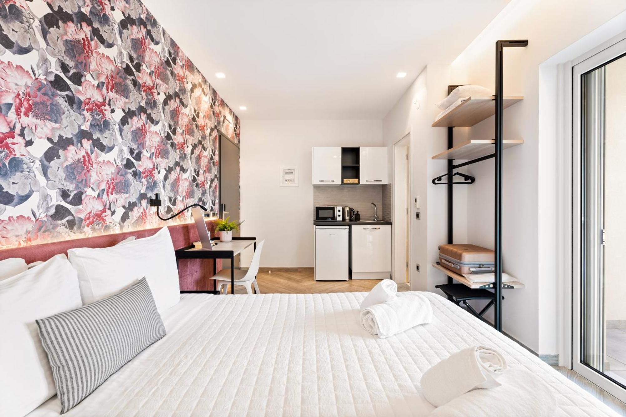 Frunze Luxury Apartments Nafplio Exterior photo